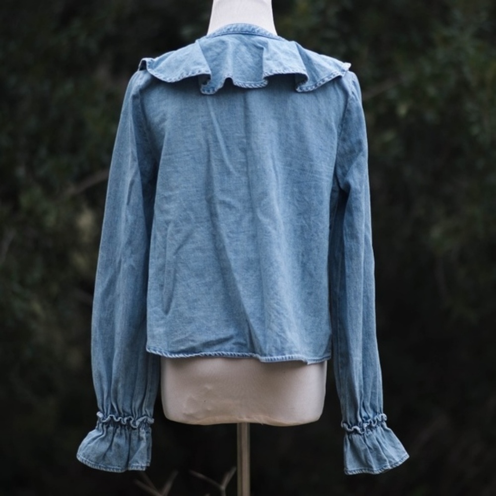 New Free People Lovely in Ruffles Chambray Top - Picture 4 of 6